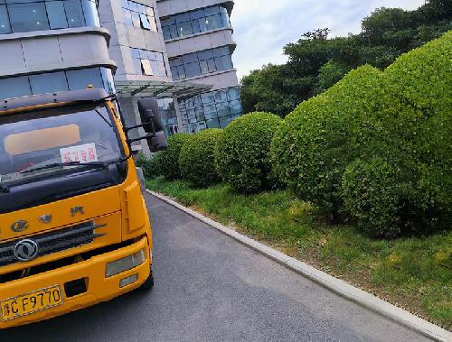汽車(chē)吸污現(xiàn)場(chǎng)